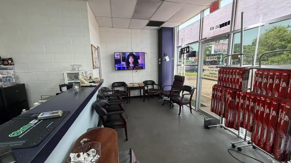 Customer waiting area inside Mr Sticker Auto Repair
